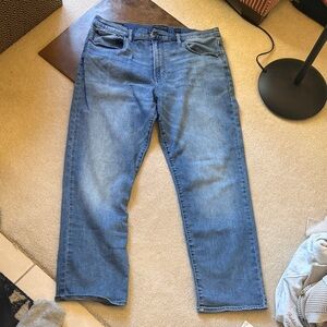 Lucky Brand Men's Straight Stretch Blue Jeans